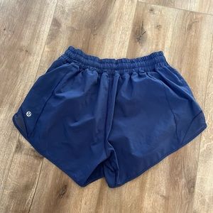 Lululemon hotty hots